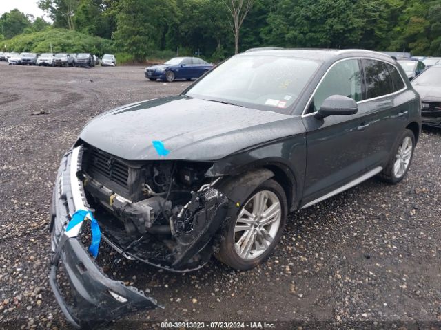 WA1BNAFY3J2007750 Audi Q5 2.0t Premium/2.0t Tech Premium
