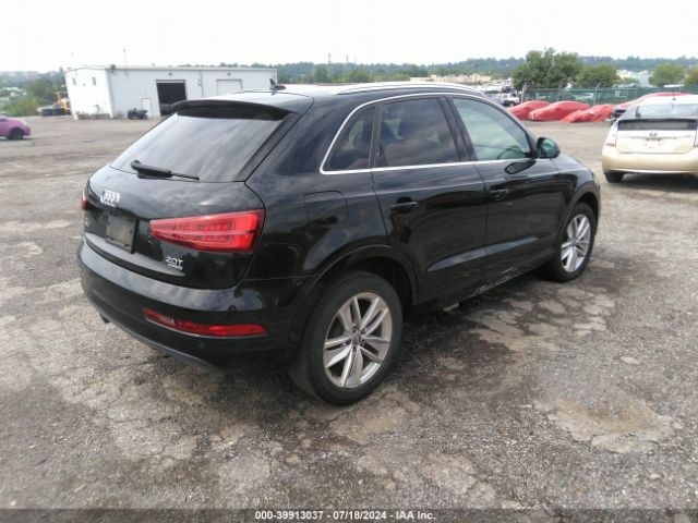 WA1EFCFSXGR011991 Audi Q3 2.0t Premium Plus