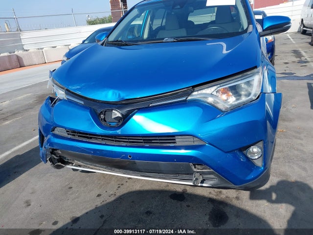 Toyota Rav4 Xle 2017 JTMWFREV6HJ714285 Image 12