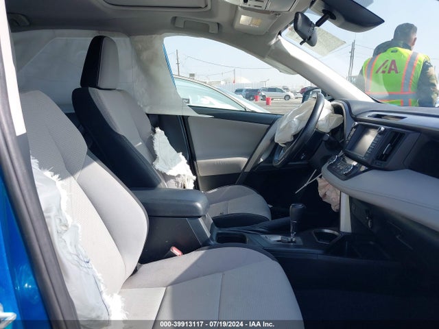 Toyota Rav4 Xle 2017 JTMWFREV6HJ714285 Image 5