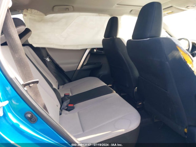 Toyota Rav4 Xle 2017 JTMWFREV6HJ714285 Image 8