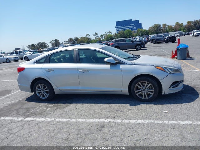 Hyundai SONATA SE 2015 5NPE24AF1FH014480 Image 12