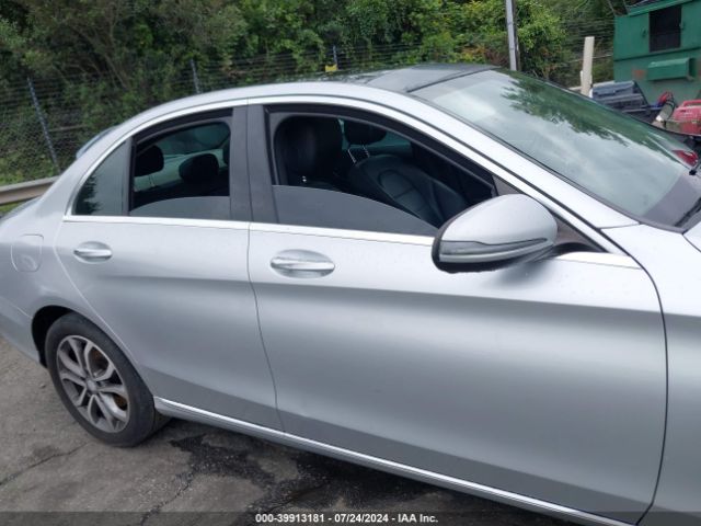 55SWF4KB6GU151093 Mercedes-Benz C 300