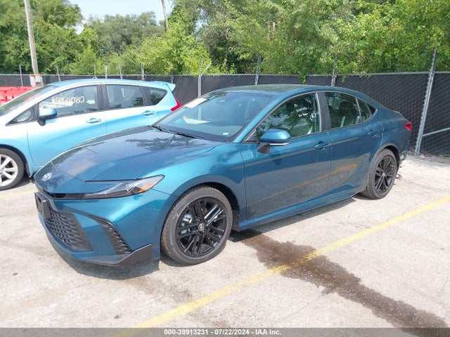 Toyota CAMRY SE 2025 4T1DAACKXSU025318 Image 2
