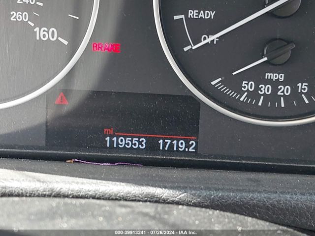 WBA3B1C57FK136639 BMW 320i