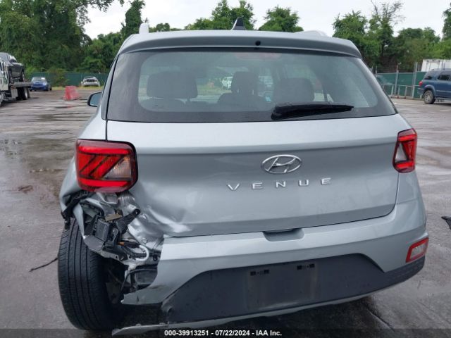 KMHRC8A31MU081073 Hyundai Venue Sel