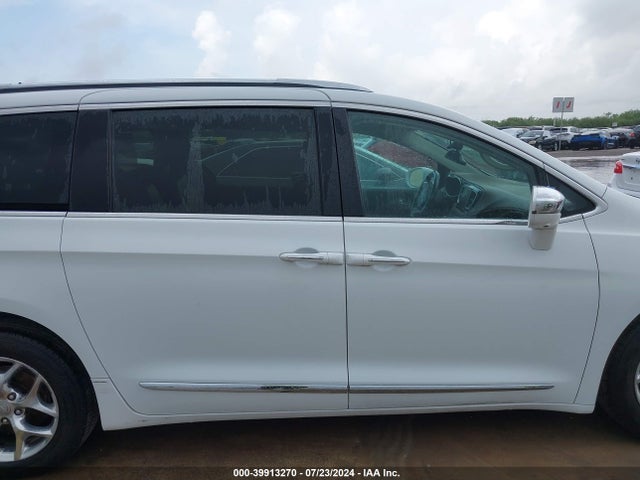2C4RC1GG8HR526112 Chrysler Pacifica Limited