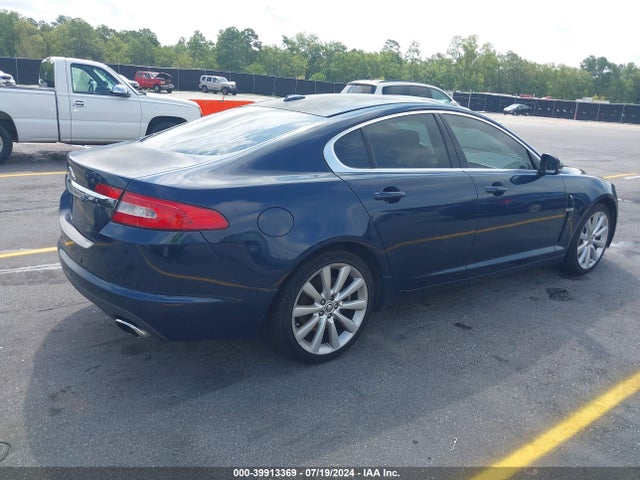 2011 JAGUAR XF SAJWA0GB9BLS01803 Photo 3