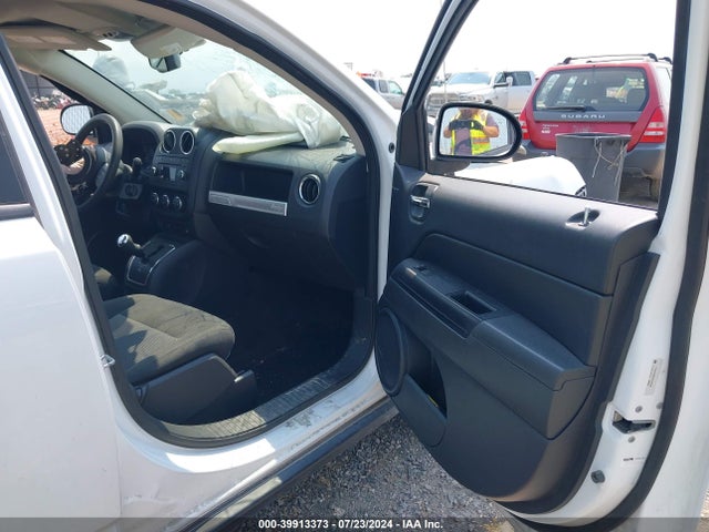 Jeep Compass Sport 2016 1C4NJDBB2GD572960 Image 5