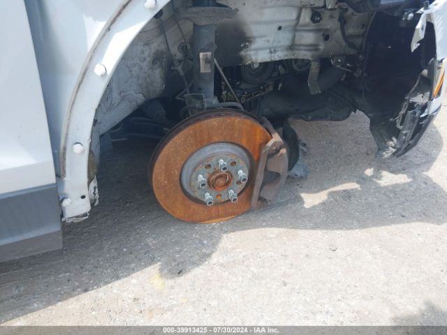 3VV2B7AX8JM098587 Volkswagen Tiguan 2.0t Se/2.0t Sel