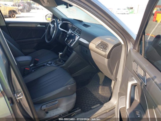 3VV2B7AX6NM056215 Volkswagen Tiguan 2.0t Se