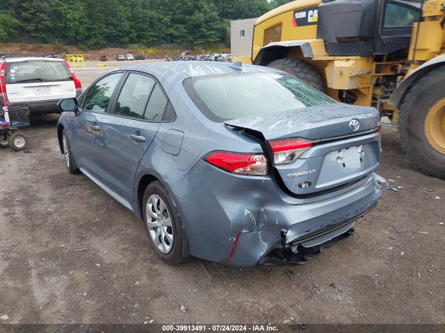 Toyota COROLLA LE 2022 5YFEPMAE8NP294358 Image 3