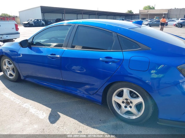 Honda CIVIC EX 2018 2HGFC2F77JH561652 Image 14