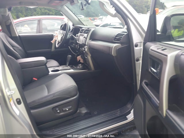 Toyota 4runner Sr5 Premium 2019 JTEBU5JR0K5679406 Image 5