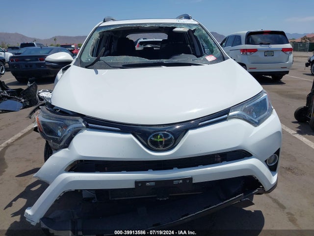 Toyota Rav4 Xle 2018 JTMRFREV4JD237633 Image 12