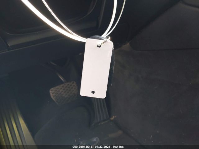 WBA5A5C51ED505100 BMW 528I