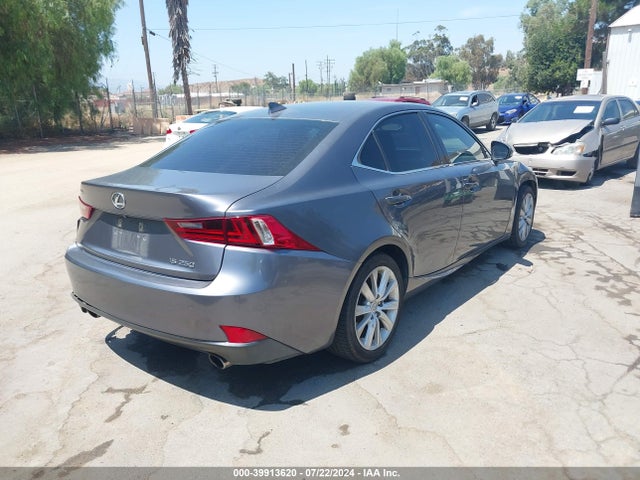 Lexus IS 250 2015 JTHBF1D28F5061020 Image 4