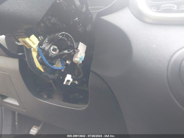 5XYPG4A3XHG215322 KIA Sorento 2.4l Lx