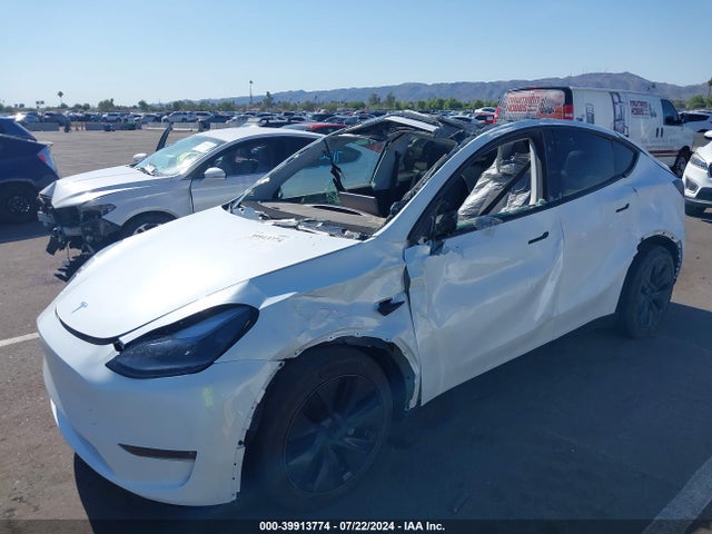 2024 TESLA MODEL Y 7SAYGDEE1RA290824 Photo 5