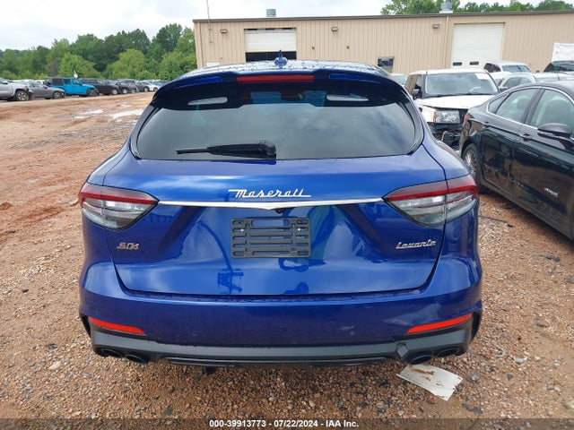 ZN661YUS3MX372963 Maserati Levante S Gransport