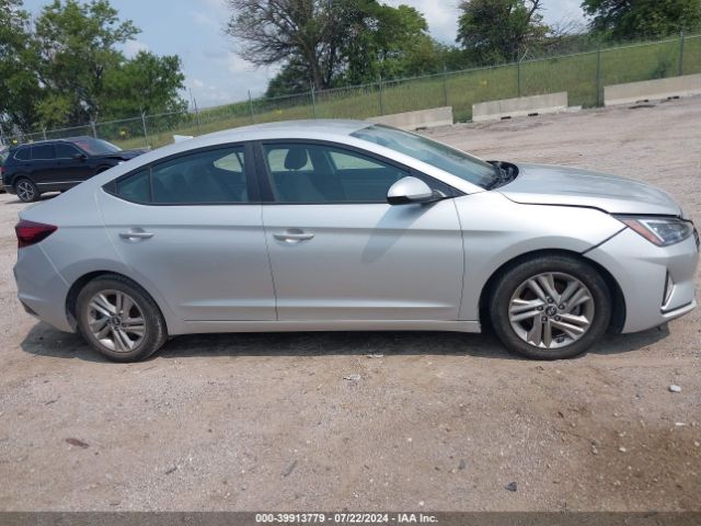 5NPD84LF9KH449524 Hyundai ELANTRA SEL