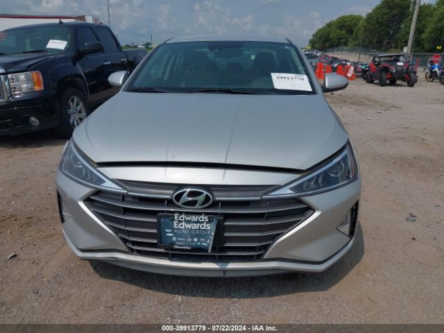 5NPD84LF9KH449524 Hyundai ELANTRA SEL