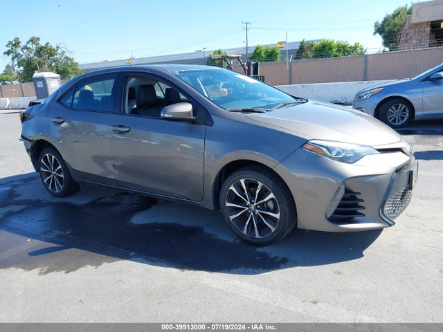 Toyota COROLLA SE 2017 5YFBURHE3HP657653 головне зображення