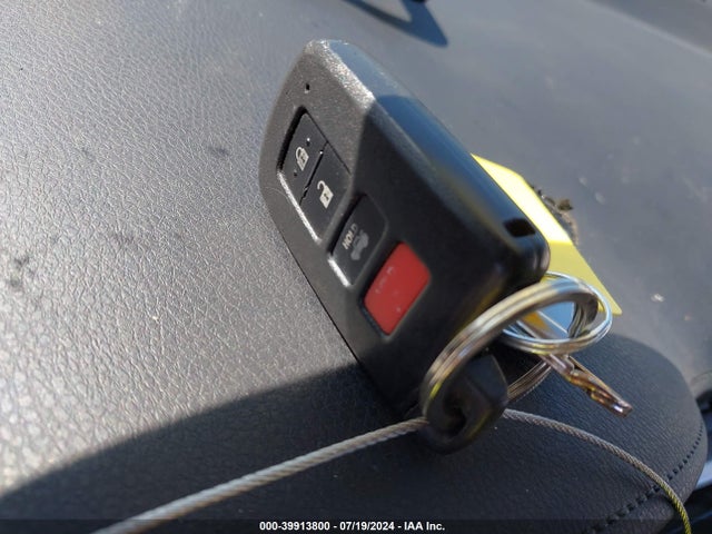 Toyota COROLLA SE 2017 5YFBURHE3HP657653 Image 11