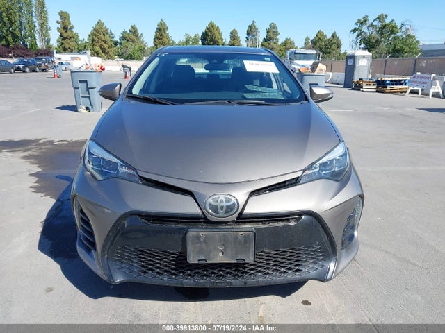 Toyota COROLLA SE 2017 5YFBURHE3HP657653 Image 12