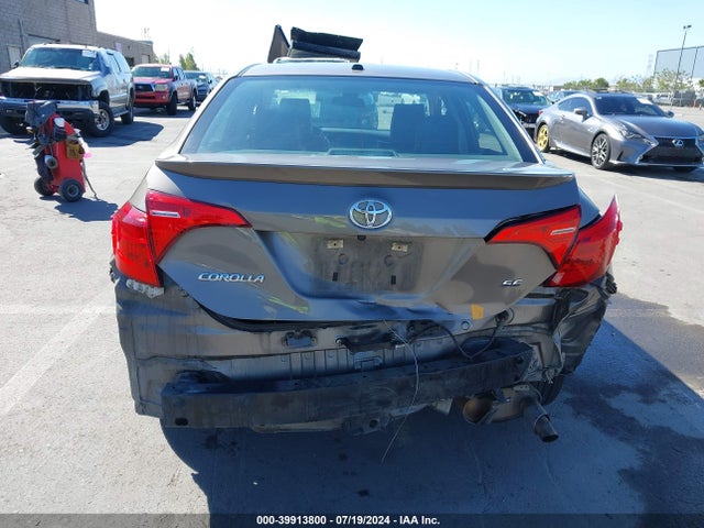 Toyota COROLLA SE 2017 5YFBURHE3HP657653 Image 16