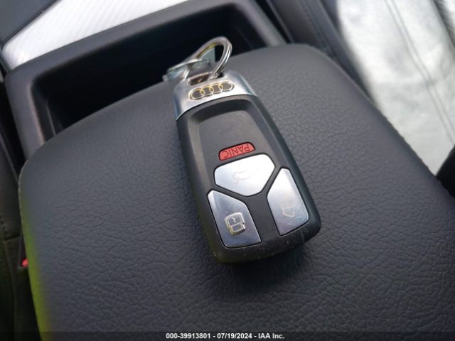 WAUENCF57JA005569 Audi A5 2.0t Premium