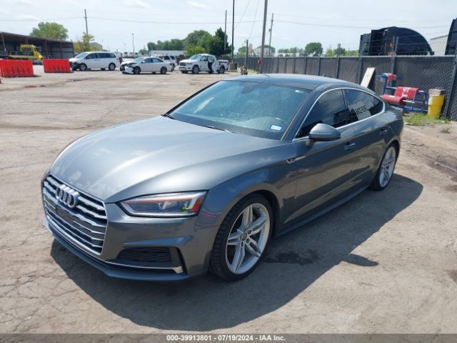 WAUENCF57JA005569 Audi A5 2.0t Premium