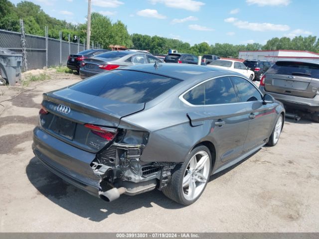 WAUENCF57JA005569 Audi A5 2.0t Premium