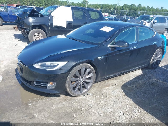 Tesla Model S 60/75 2017 5YJSA1E19HF217962 Image 2