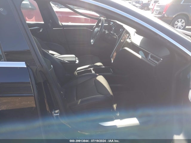 Tesla Model S 60/75 2017 5YJSA1E19HF217962 Image 5