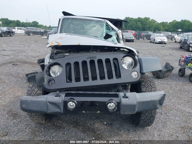 1C4AJWAGXEL279558 Jeep Wrangler Willys Wheeler