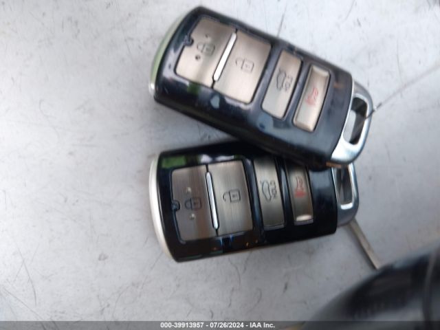 KNALN4D71E5135203 KIA Cadenza Premium