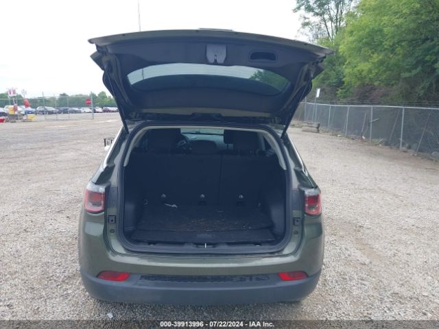 3C4NJCAB8MT535140 Jeep Compass Sport Fwd