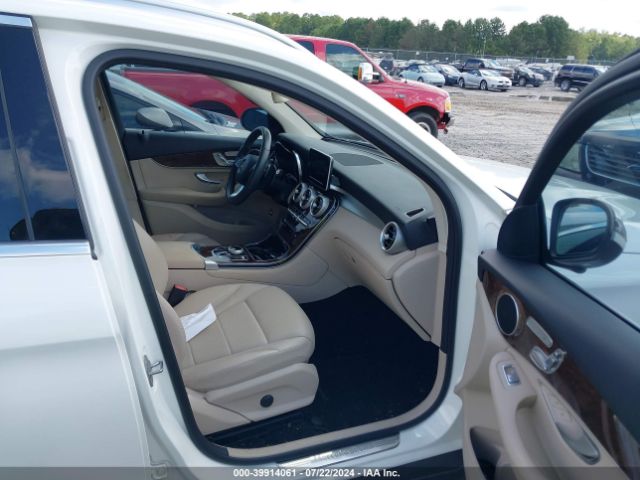 WDC0G4JB7JV022739 Mercedes-Benz GLC 300