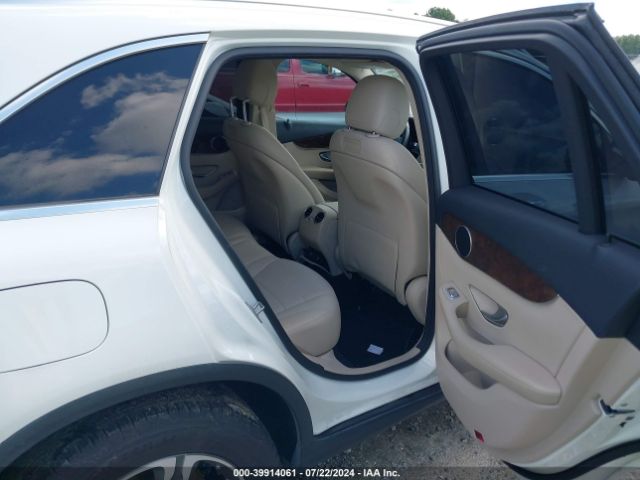WDC0G4JB7JV022739 Mercedes-Benz GLC 300