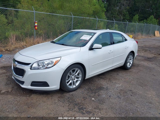 Chevrolet MALIBU 1LT 2015 1G11C5SL5FU146954 Image 2