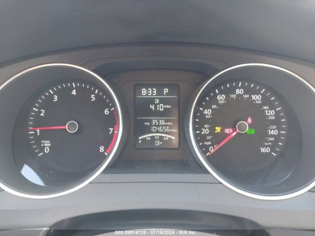 3VWD07AJXFM261172 Volkswagen Jetta 1.8t Se