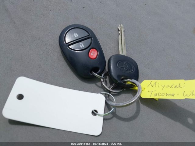 3TMJU4GN0EM160157 Toyota Tacoma Prerunner V6