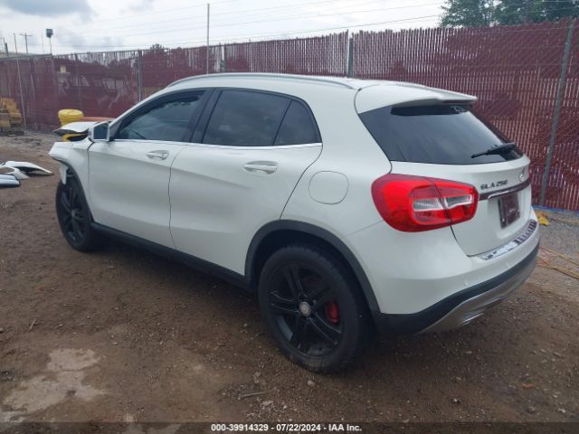 WDCTG4EB7HJ294765 Mercedes-Benz GLA 250