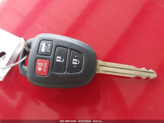 2T1BURHE3HC887550 Toyota COROLLA LE