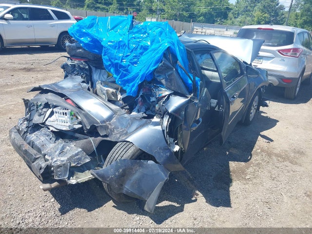Toyota COROLLA LE 2017 2T1BURHE3HC818082 Image 4