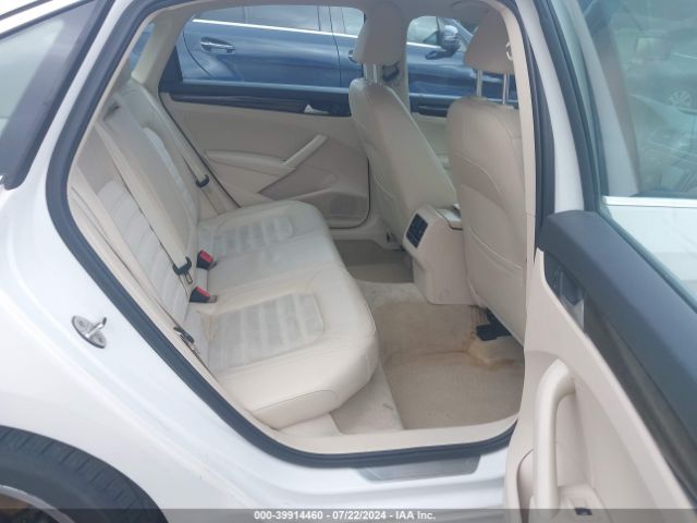 1VWCT7A30FC025863 Volkswagen Passat 1.8t Sel Premium