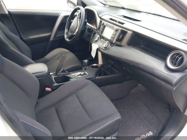 Toyota Rav4 Xle 2015 JTMRFREV8FJ019154 Image 5