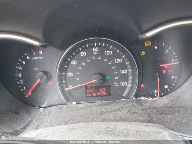 5XYKT3A68FG643624 KIA SORENTO LX