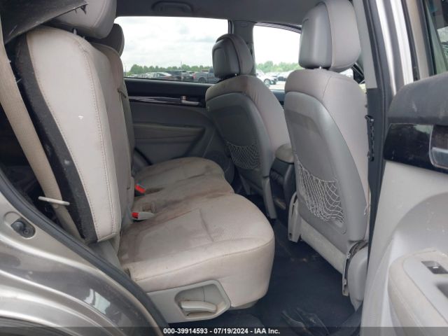 5XYKT3A68FG643624 KIA SORENTO LX
